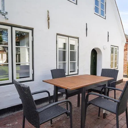 Odeta - 25km From The Sea By Interhome